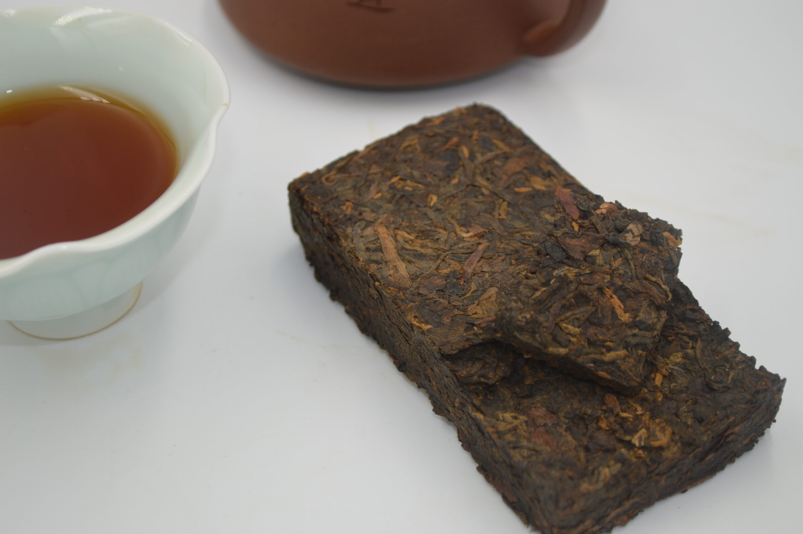 C. atrothea Shu - Laohei Tea - 2013 Handmade Yunnan High Mountain