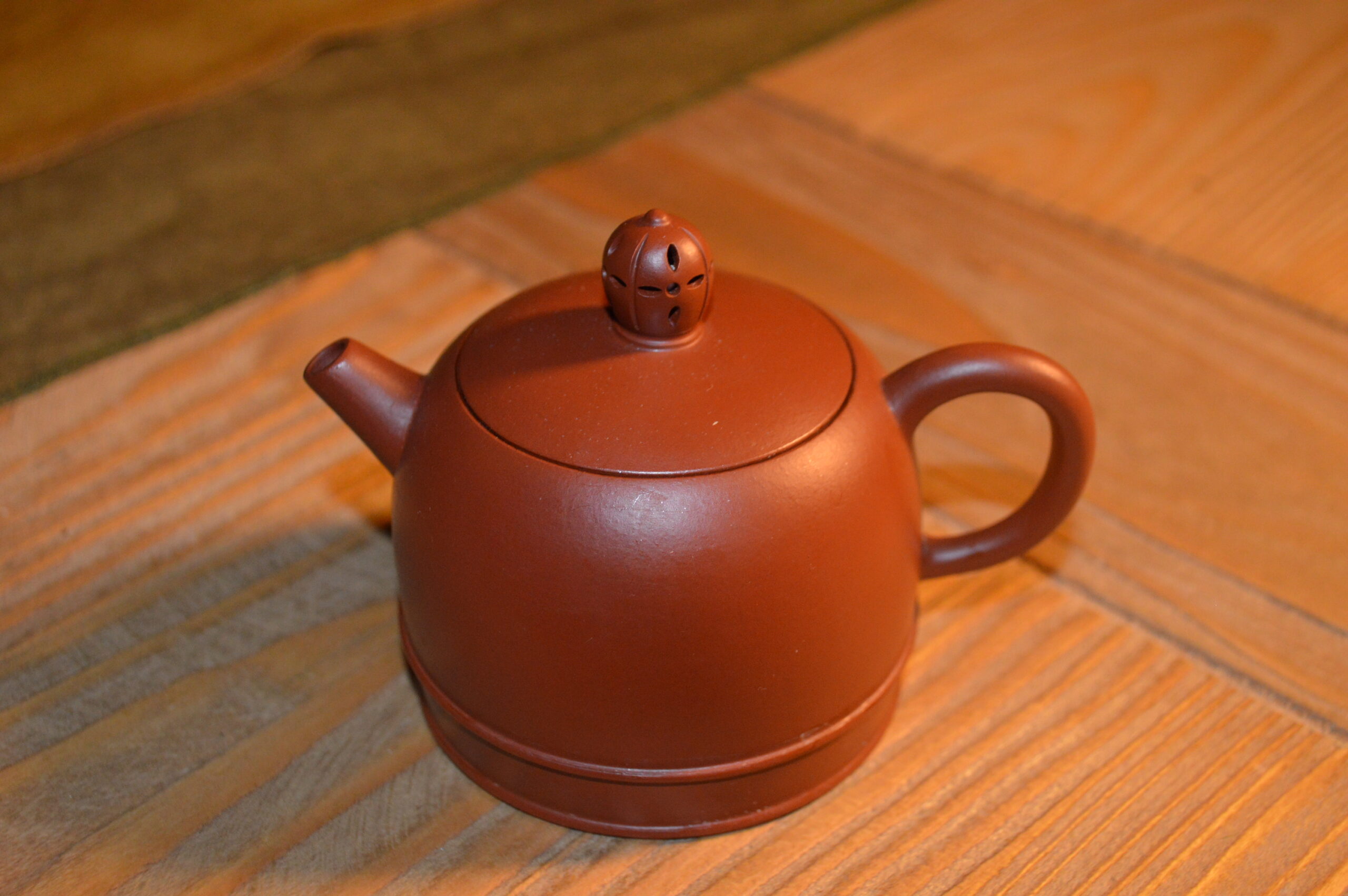 2022 Jin Zhong - Taoist Golden Bell - Carved Handmade Yixing Huang-Zhuni  Zisha Purple-clay Teapot 140ml